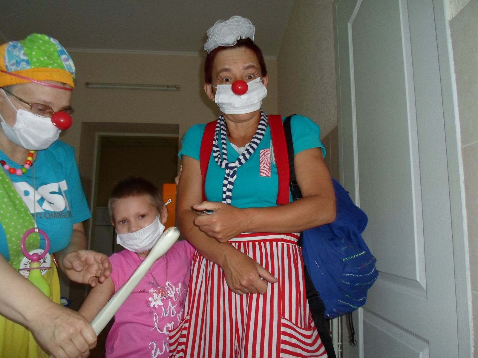 Фото: Больничные клоуны в Харькове, Facebook