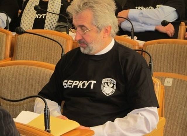 Юрий Янко на сессии Харьковского облсовета 30 января.