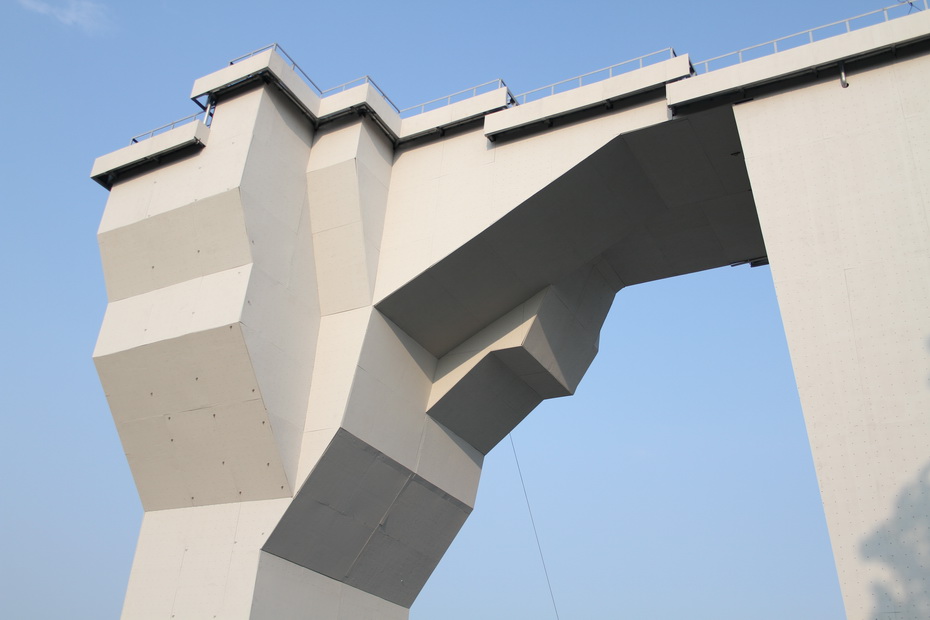 Подъём под наклоном - место тренировки ледолазов