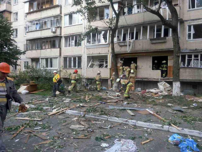 Жительница многоэтажки в Киеве погибла в результате взрыва Жительница многоэтажки в Киеве погибла в результате взрыва