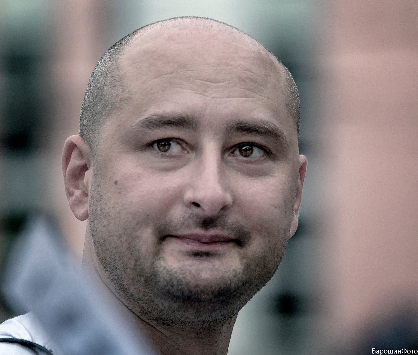 В Киеве застрелили Аркадия Бабченко В Киеве застрелили Аркадия Бабченко