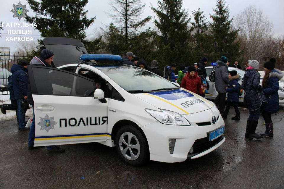 Патрульный, которого избили в Харькове, всё ещё не пришёл в себя Патрульный, которого избили в Харькове, всё ещё не пришёл в себя