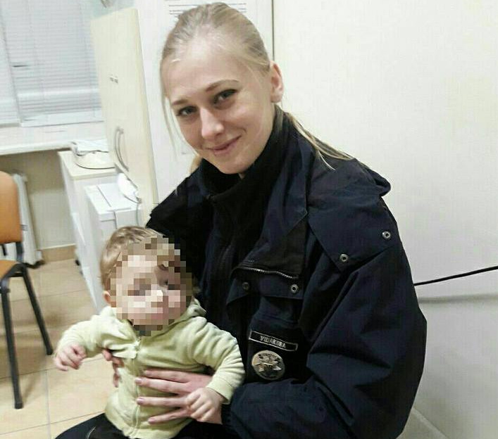 В Харькове разыскивают мать, которая оставила сына подруге и не вернулась В Харькове разыскивают мать, которая оставила сына подруге и не вернулась