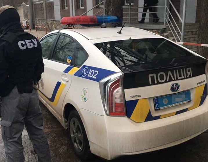 В Харькове на взятке задержан патрульный полицейский В Харькове на взятке задержан патрульный полицейский