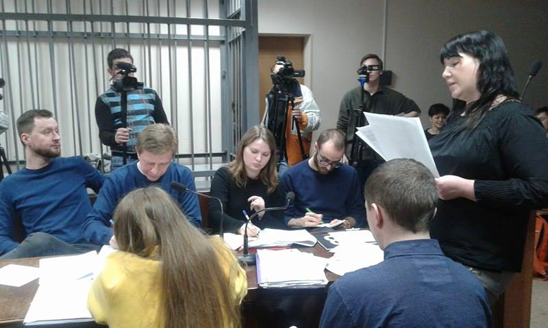 Дело о памятнике на площади Свободы: суд перенёс рассмотрение иска по сути Дело о памятнике на площади Свободы: суд перенёс рассмотрение иска по сути
