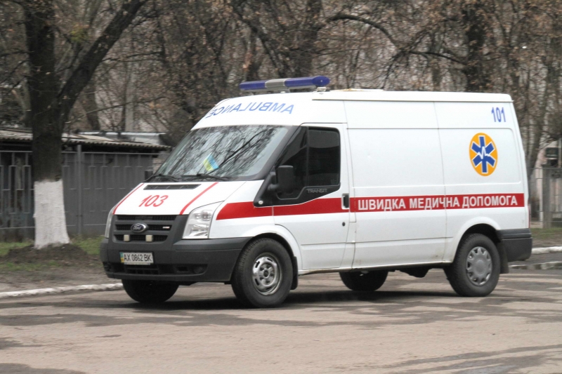 В Харькове ребёнок выпал с четвёртого этажа В Харькове ребёнок выпал с четвёртого этажа