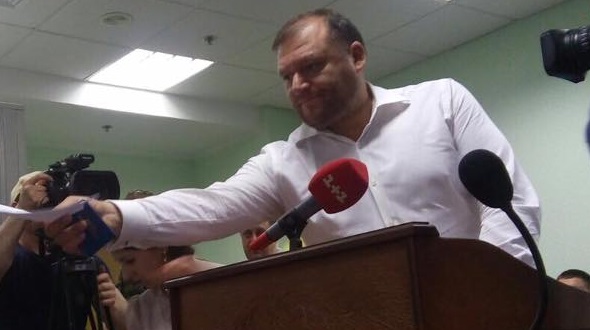 Луценко внёс в Раду представление на снятие неприкосновенности Добкина Луценко внёс в Раду представление на снятие неприкосновенности Добкина