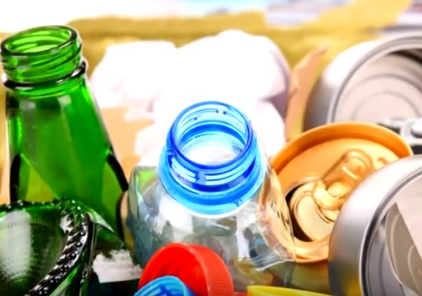 Харьковчан приглашают сдать на переработку пластик и бутылки
