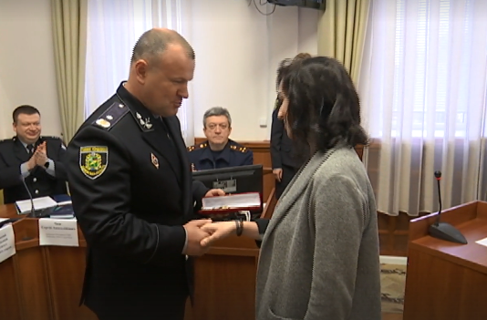 Захват почты в Харькове: полиция наградила сотрудников отделения Захват почты в Харькове: полиция наградила сотрудников отделения