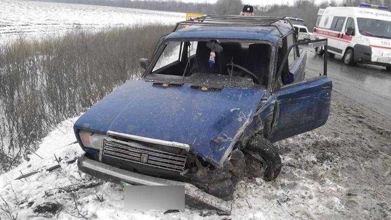 ДТП на трассе «Чугуев-Меловое»: погибла женщина, семь человек в больнице