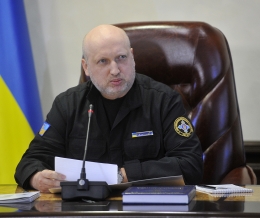 Военные действия на Донбассе переросли формат АТО — Турчинов Военные действия на Донбассе переросли формат АТО — Турчинов