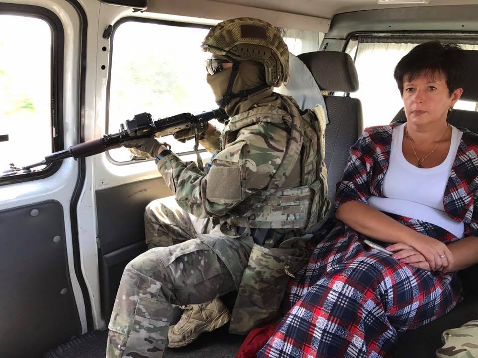 На подконтрольную Украине территорию передали 19 заключённых из ОРДО На подконтрольную Украине территорию передали 19 заключённых из ОРДО