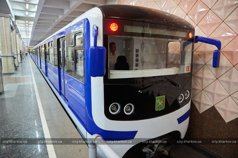 Систему E-ticket в метро Харькова в этом году не запустят