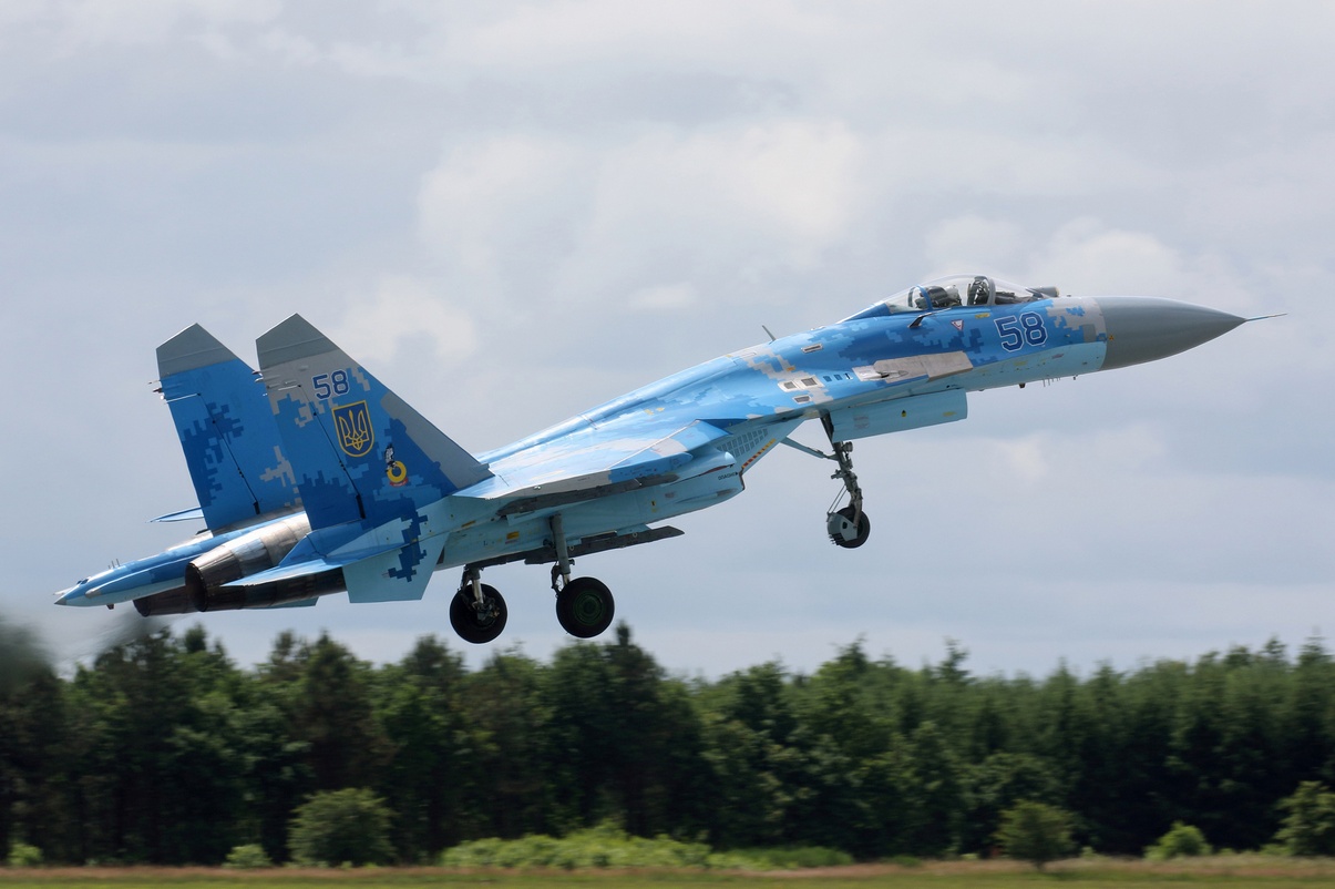 Украинские военные лётчики поучаствовали в авиашоу в Дании