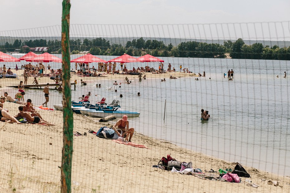 Купаться можно: специалисты повторно проверили воду Безлюдовского водохранилища Купаться можно: специалисты повторно проверили воду Безлюдовского водохранилища