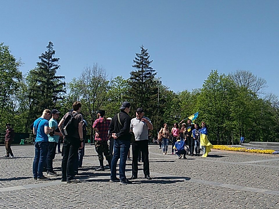 Первомайская демонстрация у памятника Шевченко в Харькове не состоялась