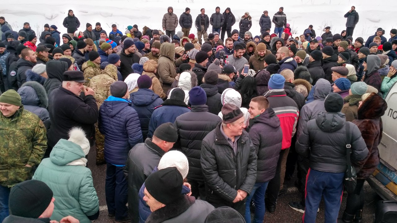 Протесты в Люботине: власти обещают городу больницу интенсивного лечения Протесты в Люботине: власти обещают городу больницу интенсивного лечения