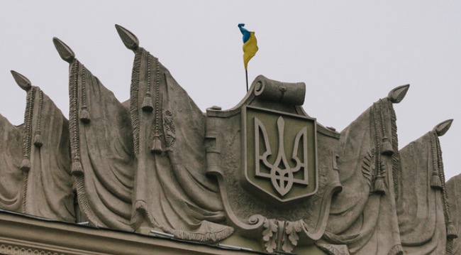 Памятник на площади Свободы: Светличная советует не спешить Памятник на площади Свободы: Светличная советует не спешить