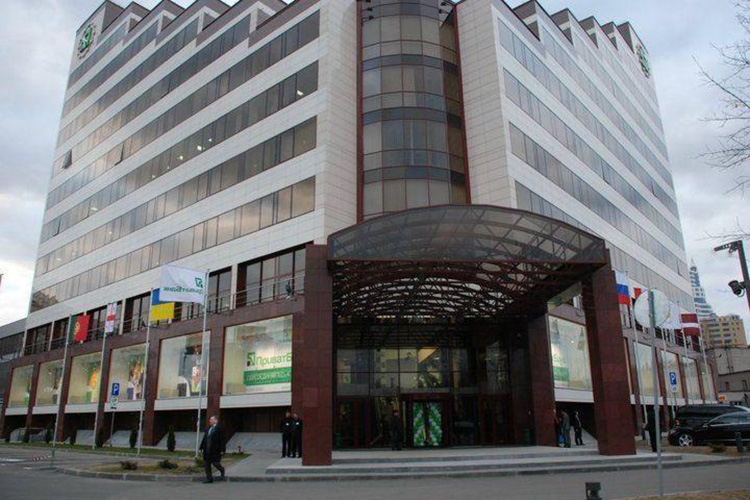 «ПриватБанк» перед национализацией выдал кредиты фирмам в Харькове на $1 млрд — расследование «ПриватБанк» перед национализацией выдал кредиты фирмам в Харькове на $1 млрд — расследование