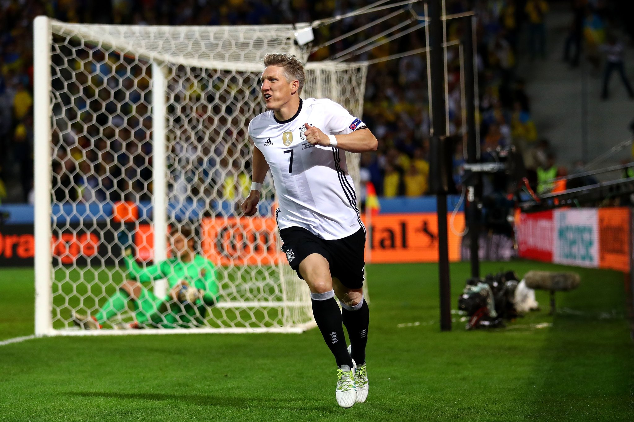 Украина проиграла Германии на Евро-2016