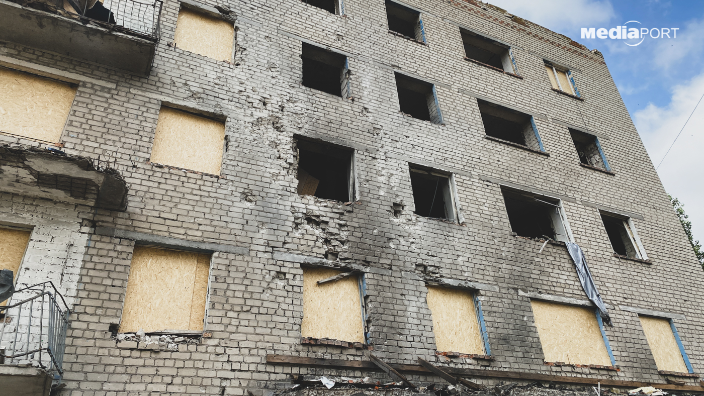 Після удару відселили 17 людей, які потребували прихистку