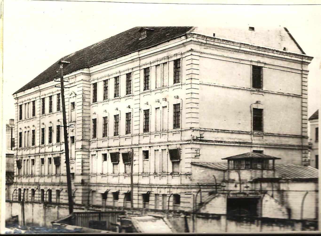 5-ий корпус БУПРу №1. Саме тут формувалися етапи