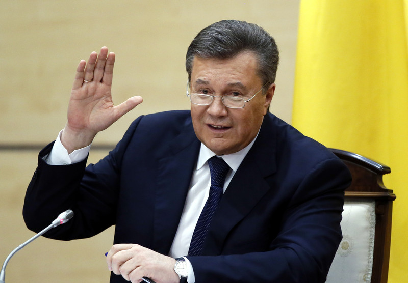 Янукович хочет, чтобы его допросили вместе с Порошенко, Яценюком, Кличко и Турчиновым