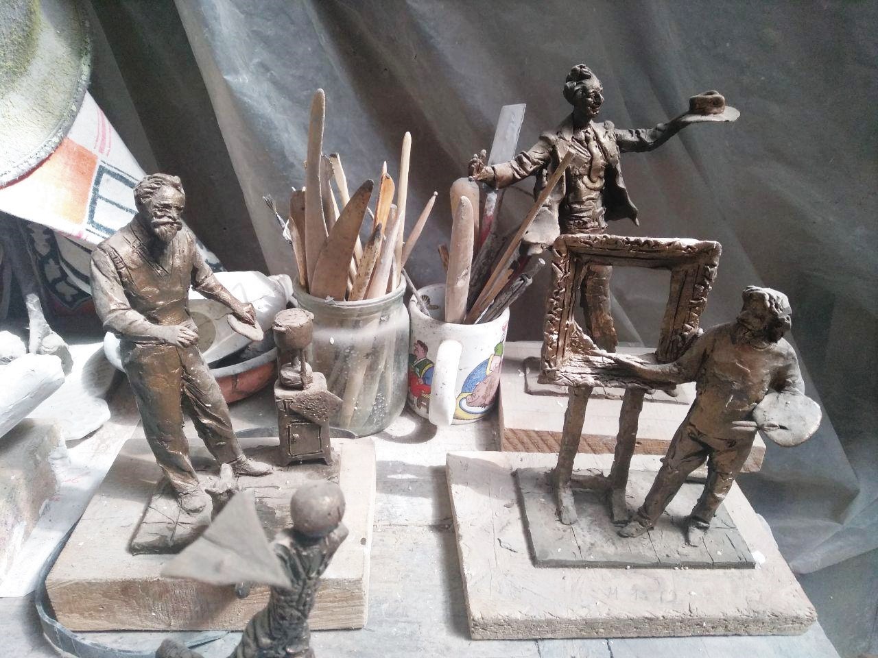 Ескізи створених скульптур в Саду Шевченка