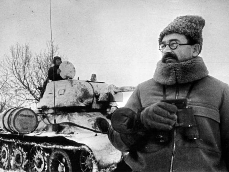 Генерал-лейтенант Ротмистров