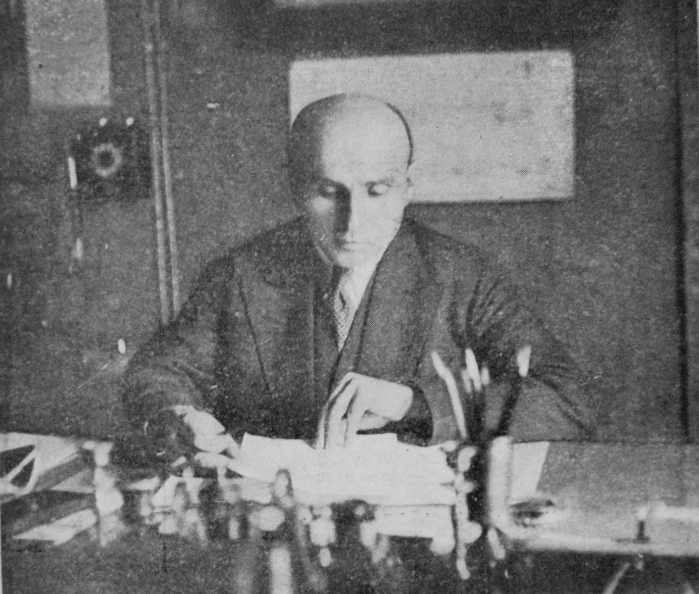 Перший начальник харківського Тракторобуду Микола Гордійович Мишков. Розстріляний у часи «Великого терору»