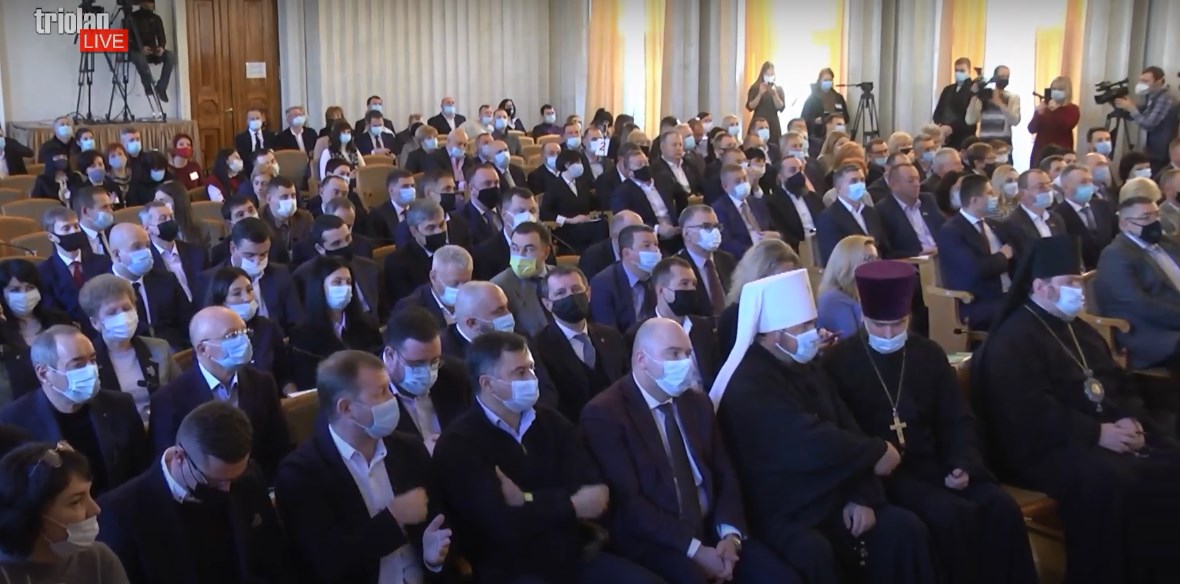 У складі Харківської облради — 120 депутатів