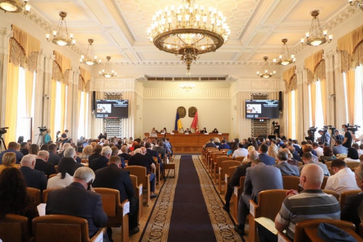 Сесія Харківської облради. Фото: oblrada.kharkov.ua