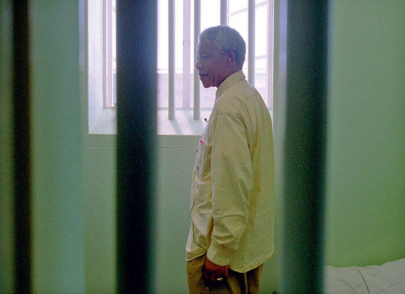 В этой одиночной камере Мандела провёл 18 из 27 лет заключения. 1994 год