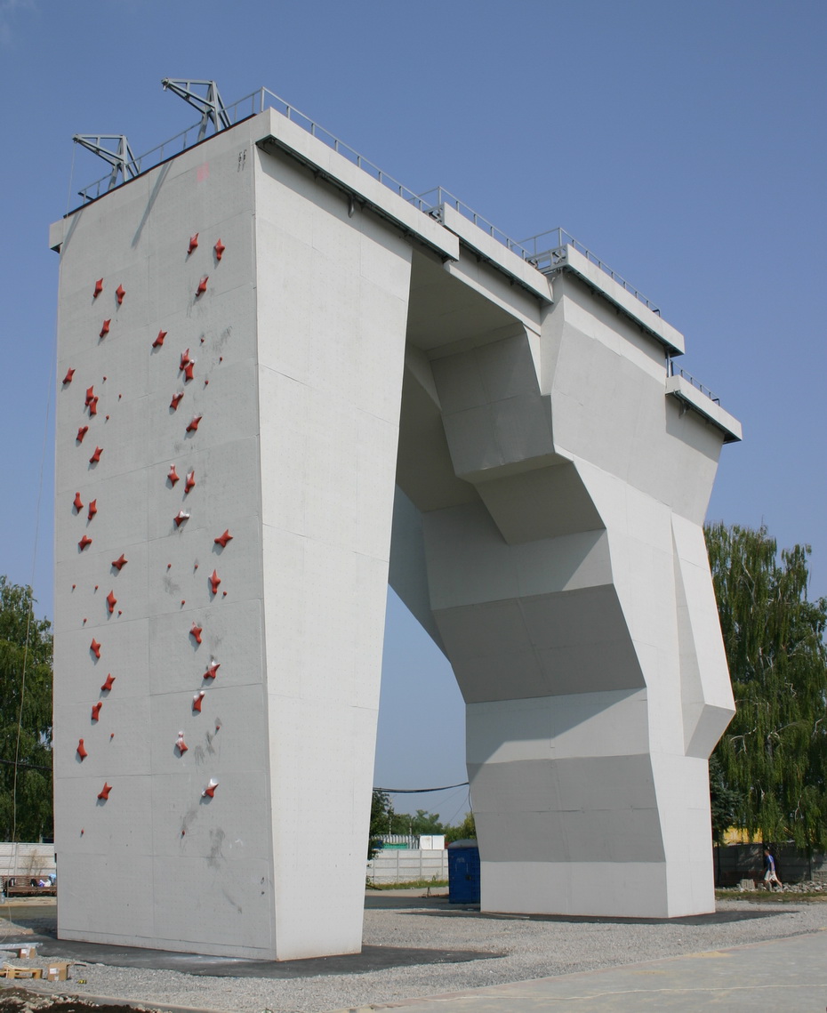 Скалодром — «на обкатку», Высоцкий — на подходе | MediaPort