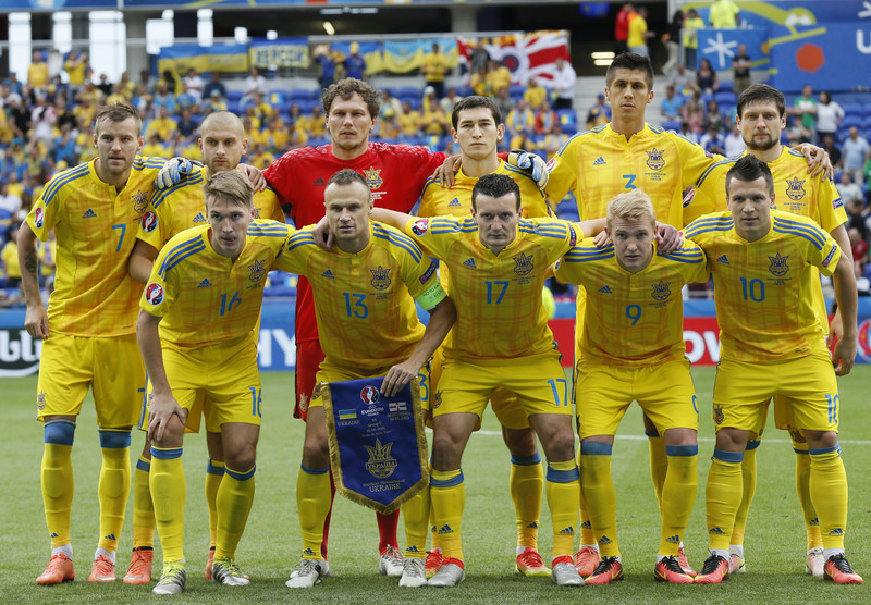 Стартовый состав сборной Украины на матче против Северной Ирландии. Фото: EPA