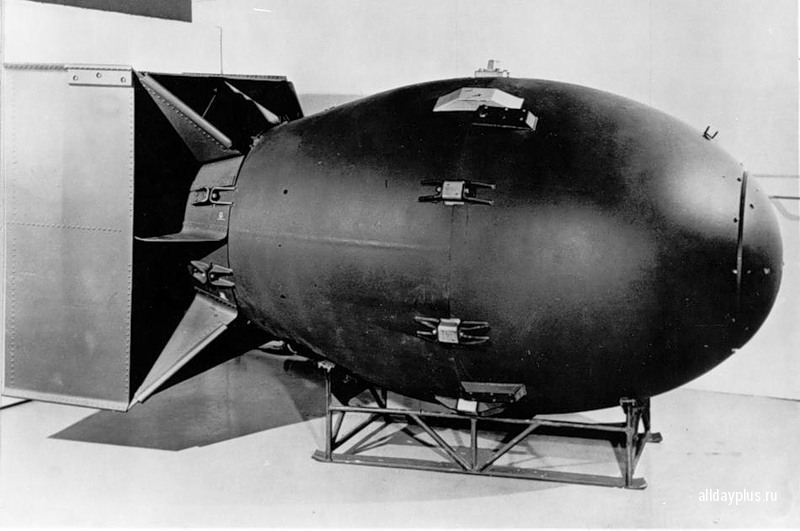 Бомба «Толстяк», которую американцы сбросили на Нагасаки