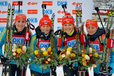 Основная четвёрка женской сборной на вершине пъедестала в Хохфильцене. Надеемся на повторение успеха