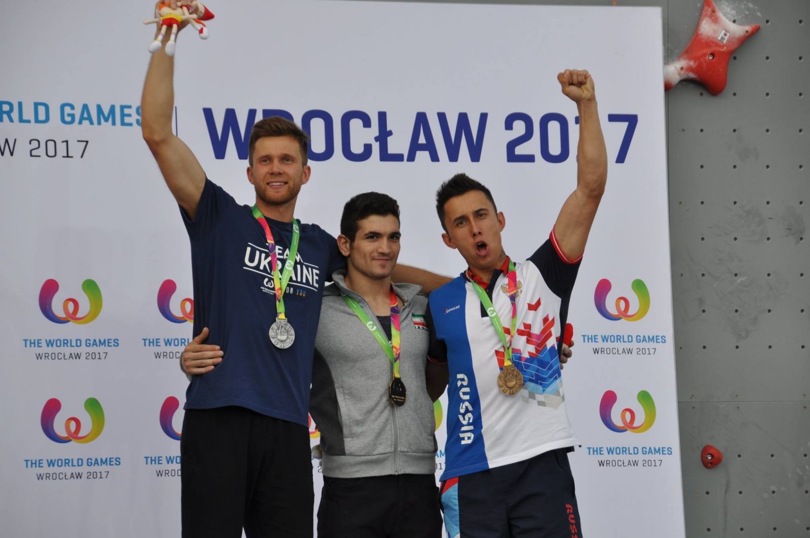 Болдирев ліворуч