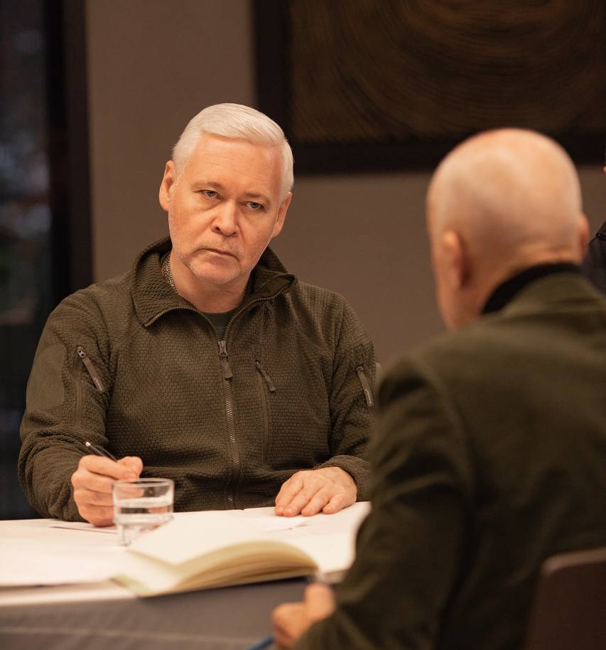 Ігор Терехов обіцяє, що навесні у Харкові закладуть Алею Героїв. Фото Харківської міськради