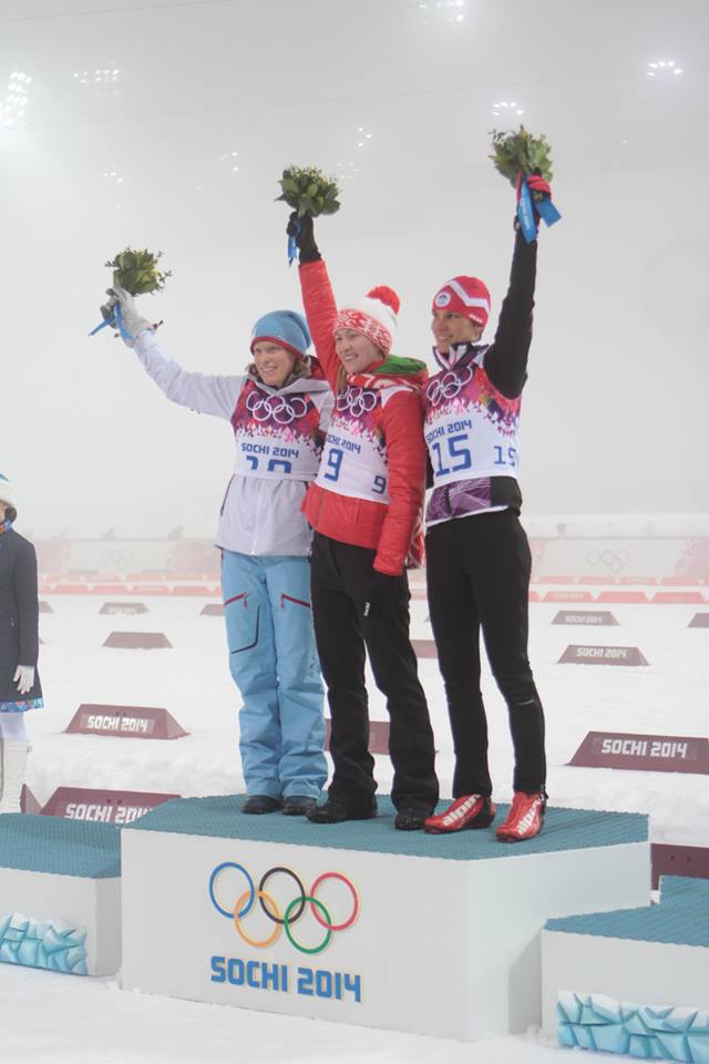 А это триумфаторы женской гонки преследования. Слева направо: Тура Бергер (Норвегия, серебро), Дарья Домрачёва (Беларусь, золото), Тея Грегорин (Словения, бронза)
