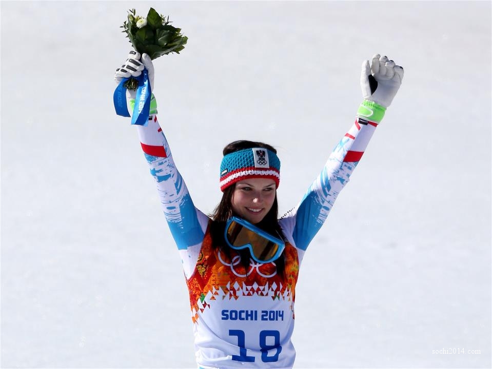 Анна Феннингер из Австрии взяла золото в горных лыжах