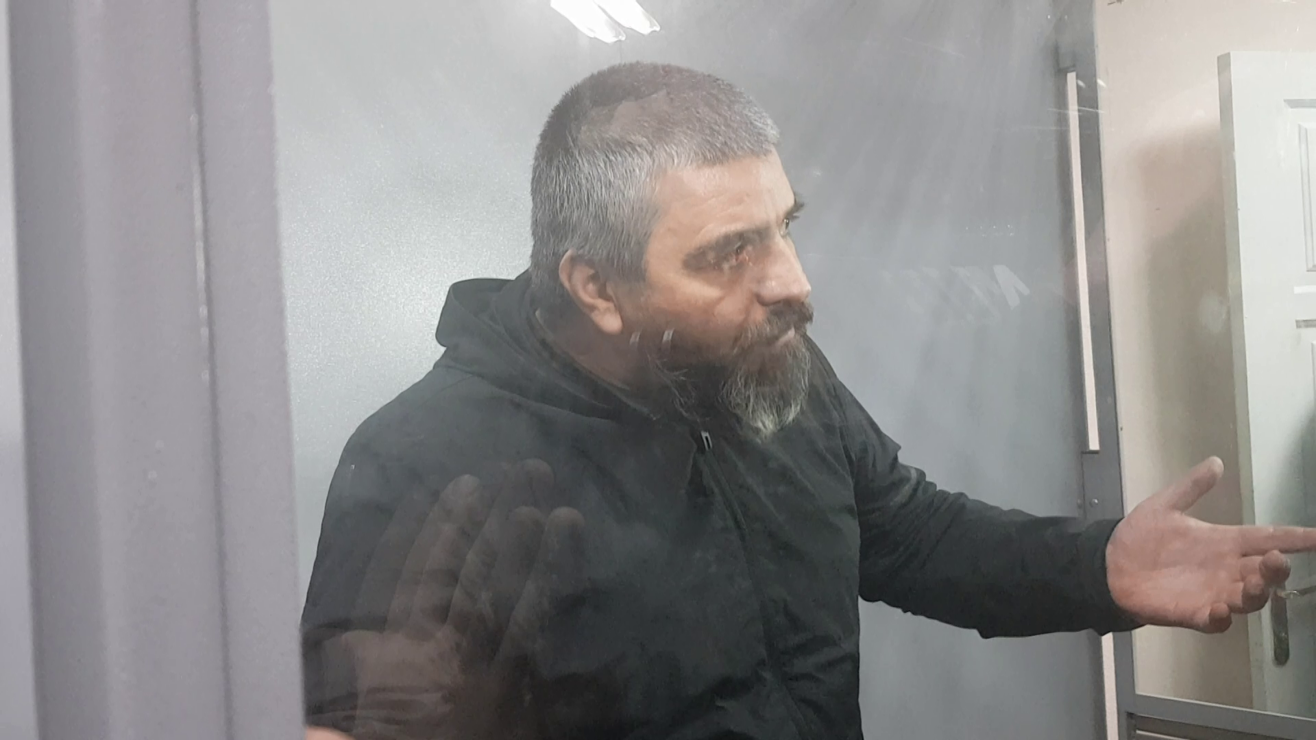 Версія обвинуваченого: він поборов «темні сили», які його заворожили, а його діями керував «янгол»